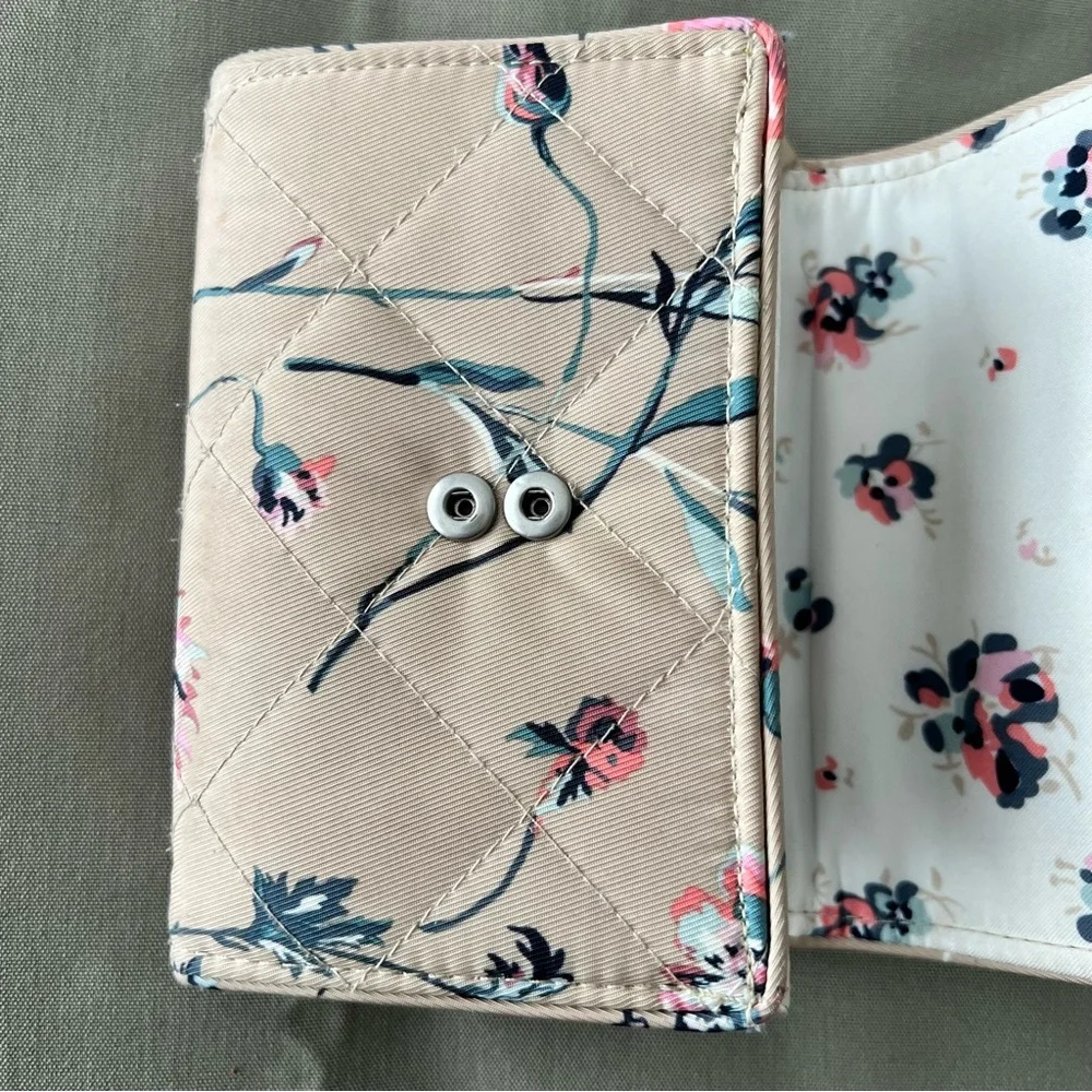 Vera Bradley Strawflowers RFID Riley Tri-Fold Wallet